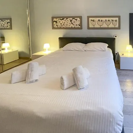 Comte De Luxury 4 Pers Parking Wifi Ac Nice