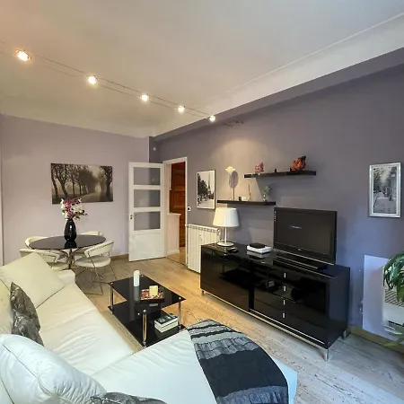 Comte De Luxury 4 Pers Parking Wifi Ac Apartment