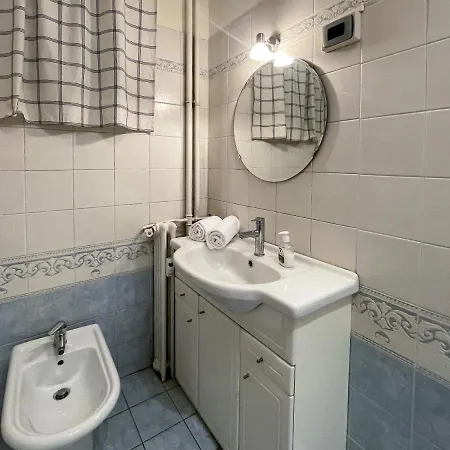 Apartment Comte De Luxury 4 Pers Parking Wifi Ac