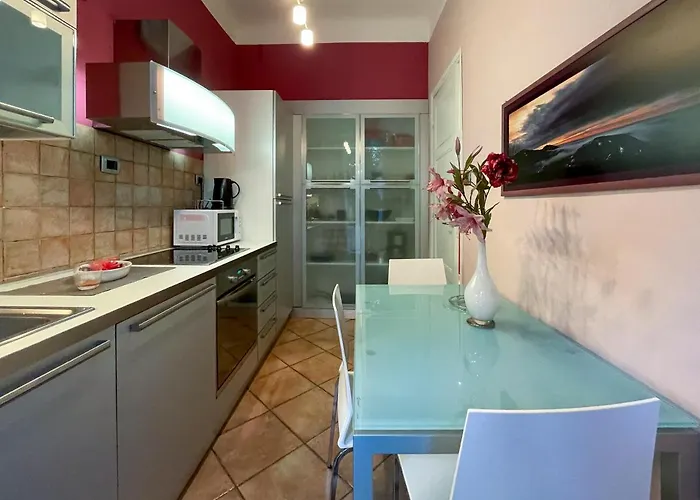 Comte De Luxury 4 Pers Parking Wifi Ac Appartement