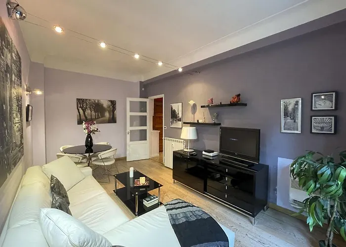 Comte De Luxury 4 Pers Parking Wifi Ac Appartement