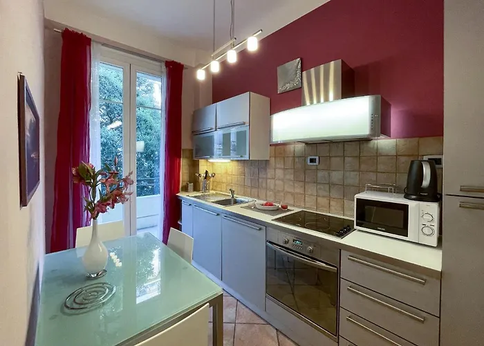 Apartmán Comte De Luxury 4 Pers Parking Wifi Ac
