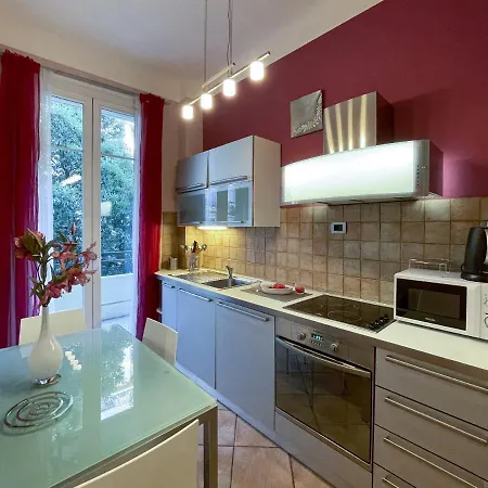 Appartamento Comte De Luxury 4 Pers Parking Wifi Ac